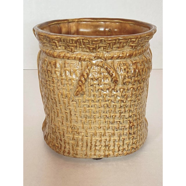 Mid 20th Century McCoy Burlap Sack Form Ceramic Planter Jardiniere Model 1629 For Sale - Image 10 of 11