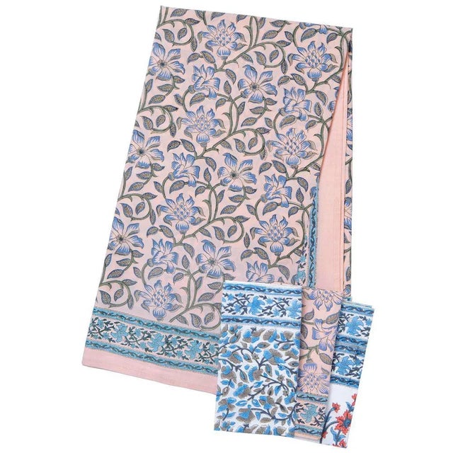 Naaz 12-Seat Dusty Pink Tablecloth For Sale - Image 6 of 8