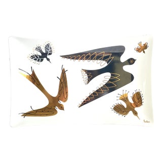 Mid Century Modern Tray Rectangle White Glass Trinket Dish Shore Birds in Flight Signed Erica For Sale