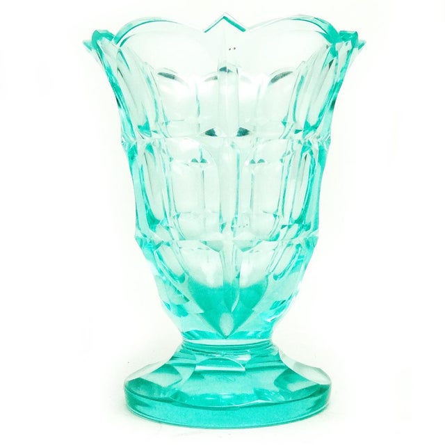Art Deco Uranium Vase from Moser, Czechoslovakia, 1930s For Sale - Image 16 of 16