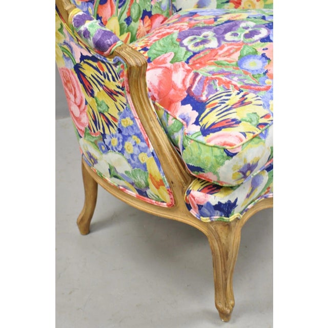 Wood Vintage French Louis XV Country Provincial Floral Chintz Bergere Lounge Chair For Sale - Image 7 of 14
