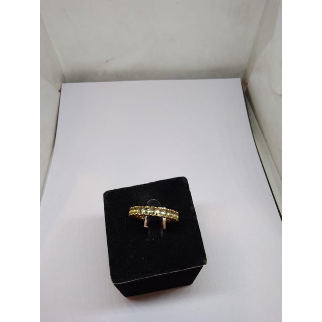 2020s Natural 18k Gold Olive Green Sapphire Halo Ring With 5.92ct, New For Sale - Image 5 of 8