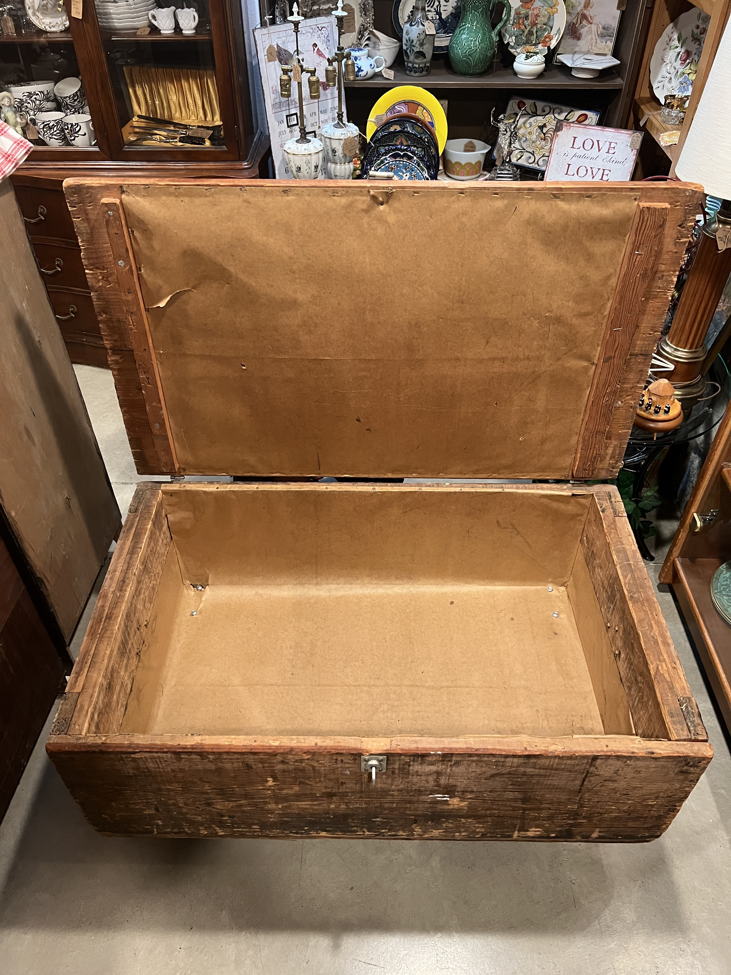 1940s WWII Era U. S. Navy Sailor Footlocker Trunk – L.E. McDonald