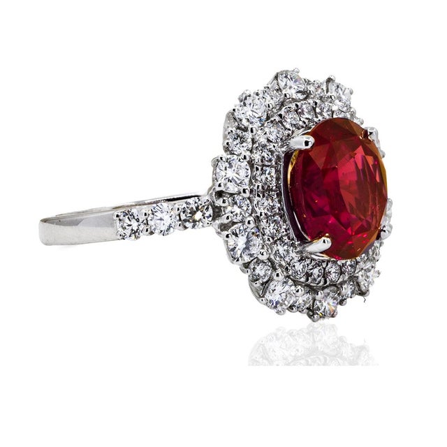 Contemporary Late 20th Century 3.55 Carat Ruby Ring, Size 5 For Sale - Image 3 of 5