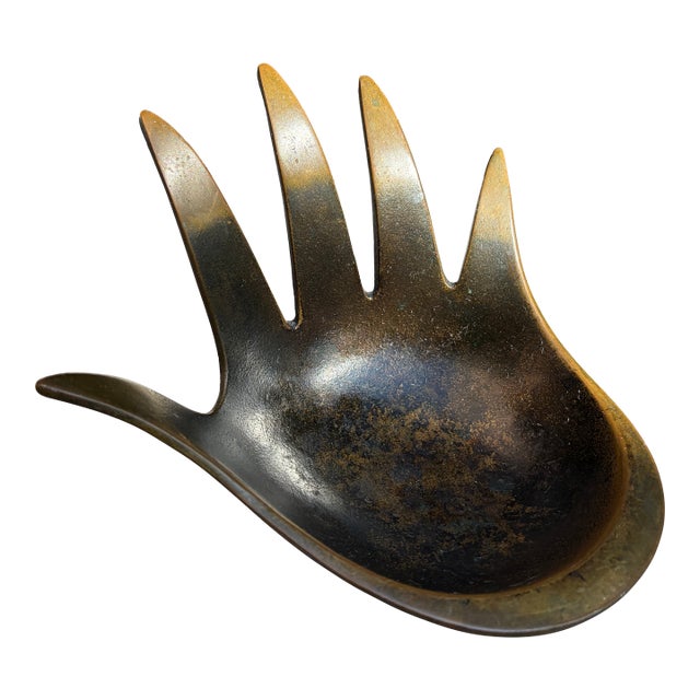 Vintage Brutalist Walter Bosse Sculptural Bronze Hand Bowl or Ashtray, Herta Baller, Austria, 1950s For Sale