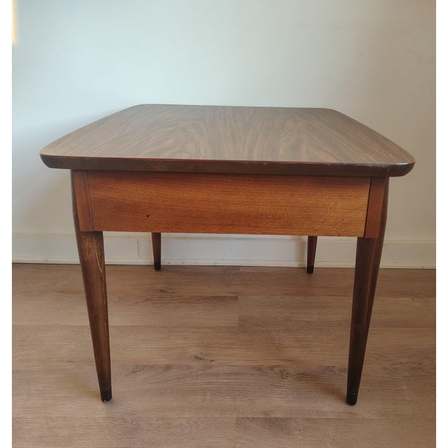 Mid-Century Modern American of Martinsville End Table – With Woven Rattan Drawer, Circa 1960s For Sale - Image 10 of 10