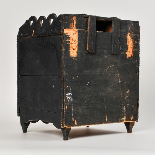 Early 20th Century Primitive Folk Art Jewelry Box Tabletop Chest of Drawers Tramp Art Detail For Sale - Image 10 of 17