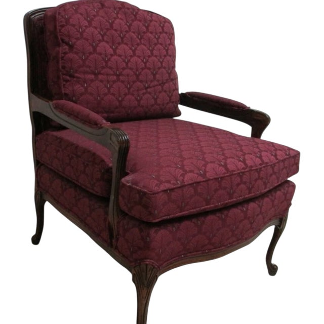 1980s Hickory White French Country Carved Living Room Arm Lounge Chair For Sale In Philadelphia - Image 6 of 10