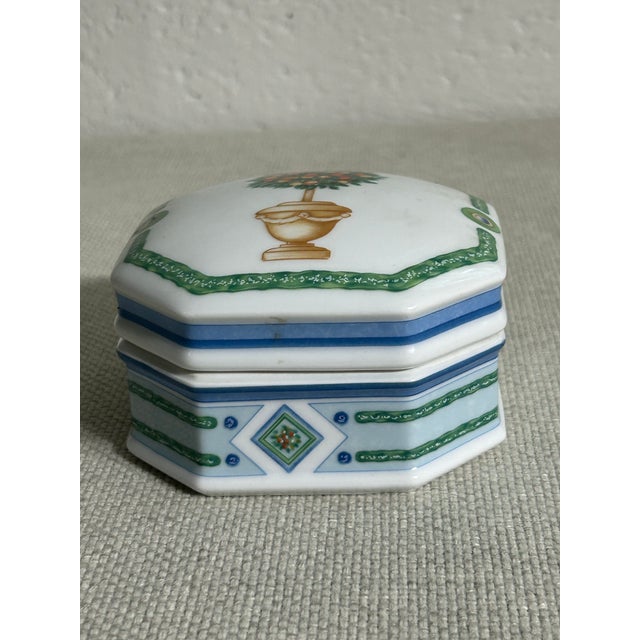Ceramic Philippe Deshoulières Limoges France "Jardin Royal" Octagonal Topiary Trinket Box For Sale - Image 7 of 9