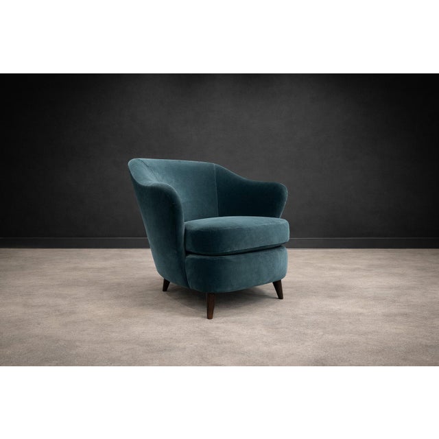 “Concha” Armchair in Brazilian Hardwood & Mohair by Joaquim Tenreiro, 1950s – Lot 138A For Sale In New York - Image 6 of 9