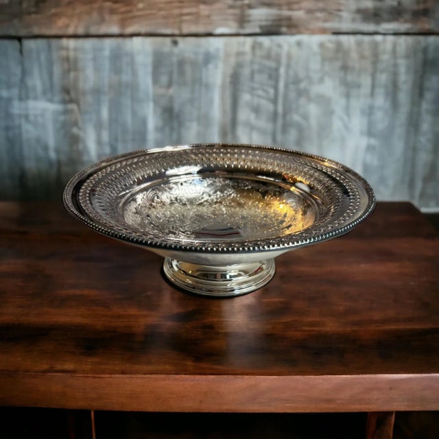 English Vintage Barker Ellis Round Silverplate Pedestal Compote Bowl Dish For Sale - Image 3 of 9