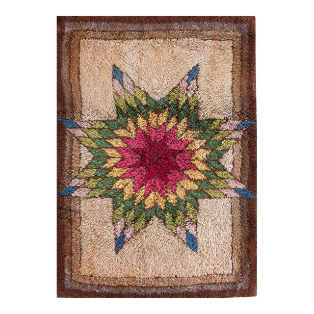 1930s Tan Ecru Star Floral Folk Art Antique American Hooked Rug 2'5" X 3'2" Handknotted Wool Carpet For Sale