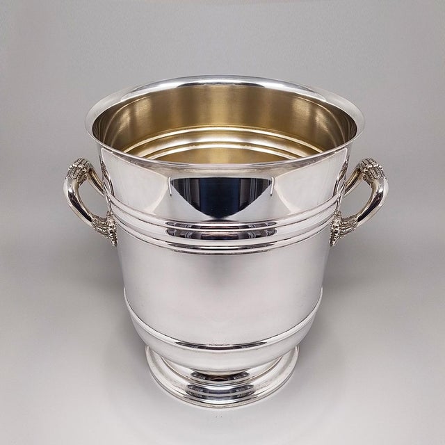1950s gorgeous champagne or ice bucket by christofle in silver plated. It's part of the gallia collection. Made in france....