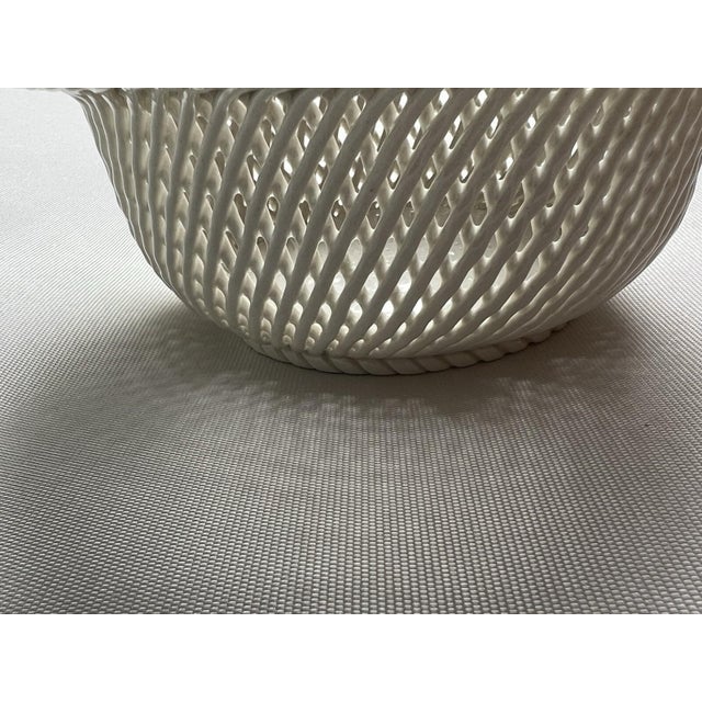 Beige Mid 20th Century Bowl Irish Porcelain Woven Basket Flowers Porcelain Belleek Style Unmarked Vtg. For Sale - Image 8 of 18