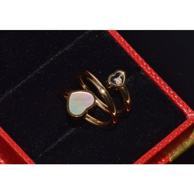 Authentic Chopard Happy Hearts Double Wrap Twist Ring in 18k Rose Gold With Mother of Pearl & Floating Diamond, Size 6.5 For Sale - Image 15 of 16