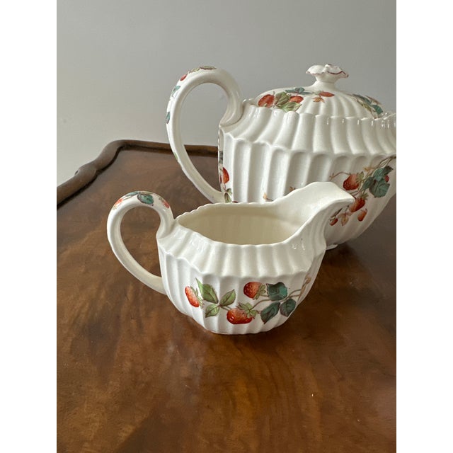 1950s Copeland Spode Strawberry Pattern Tea Pot, Sugar and Creamer Set- 3 Pieces For Sale - Image 10 of 18