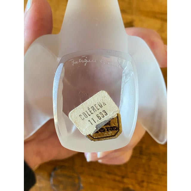 Transparent Set of 4 Mid 20th Century Lalique Crystal Bird Figurines From the Hardi Moineau "Sparrow" Seriess For Sale - Image 8 of 12