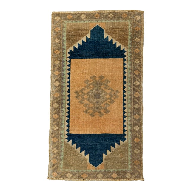 Turkish Mini Rug Oriental Hand Knotted Vintage Rug 1'6" x 2'9" #21276 For Sale