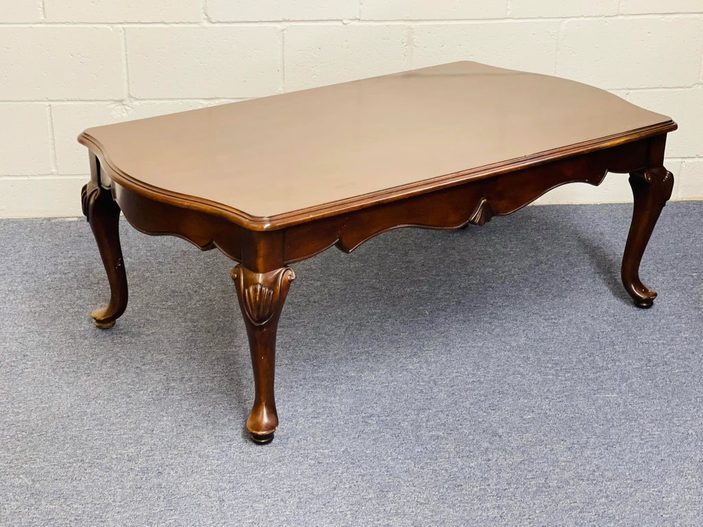 Vintage Kincaid Mahogany Carriage House Queen Anne Coffee Table