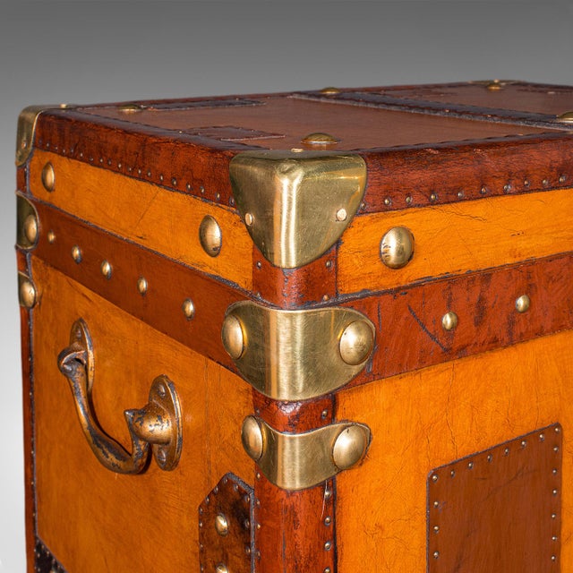 Pair of Late Vintage Luggage Cases, English Leather, Trunk, Nightstand, Campaign For Sale - Image 11 of 12