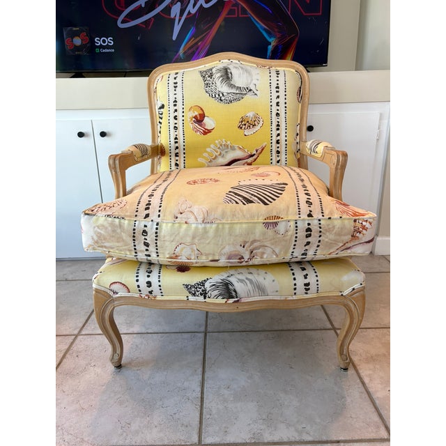 Traditional Vintage Beverly Interiors Coastal Shell Print Accent Chair For Sale - Image 3 of 17