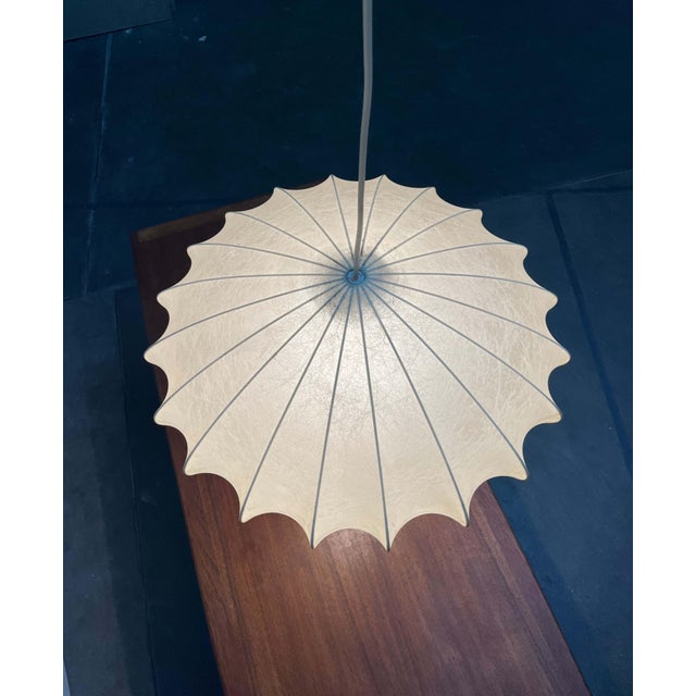 Mid-Century Modern UFO Discus Cocoon Pendant Lamp by Friedel Wauer for Goldkant Leuchten, Germany, 1960s For Sale - Image 4 of 18