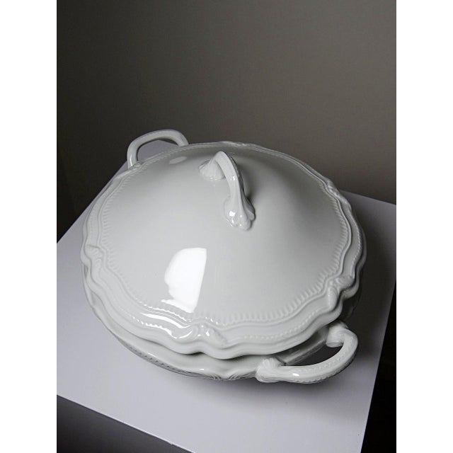 White Porcelain Soup or Vegetable Dish attributed Barnardaud for Limoges, 1950s For Sale - Image 9 of 15