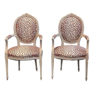 Late 19th Century Pair of Louis XVI Style Painted Arm Chairs For Sale