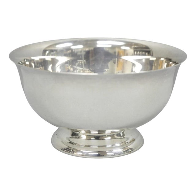 Vintage Mid Cerntury Modern Paul Revere Reed & Barton Style Small 5" Round Silver Plated Candy Dish For Sale