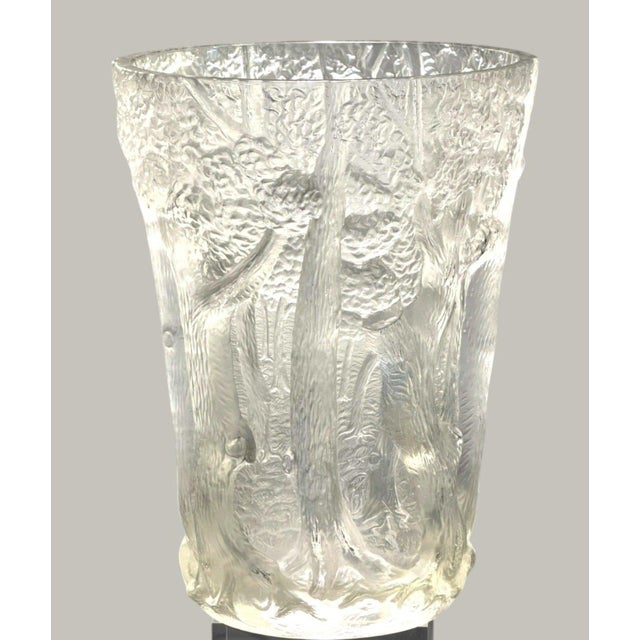 Transparent Josef Inwald Barolac Dans La Forêt 1930s Art Deco Forest Glass Vase 10" For Sale - Image 8 of 10