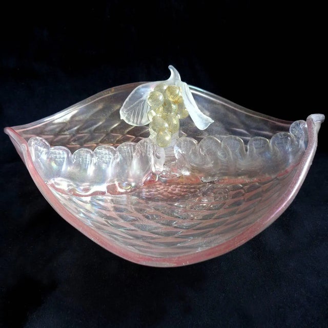 Murano Antique Murano Pink Opal Gold Flecks Iridescent Diamond Quilted Surface Italian Art Deco Glass Serving Bowl For Sale - Image 4 of 12