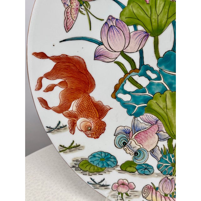 Mid 20th Century Large Asian Platter With Butterfly and Floral Motif For Sale In Houston - Image 6 of 12
