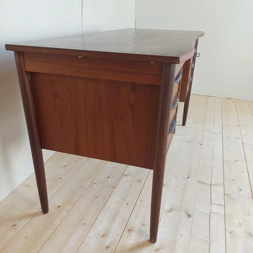 Mid-Century Teak Desk, Denmark, 1960s For Sale - Image 5 of 8