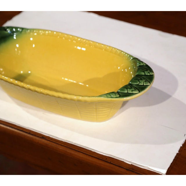 Early 20th Century Early 20th Century French Majolica Barbotine Yellow and Green Serving Dish For Sale - Image 5 of 9
