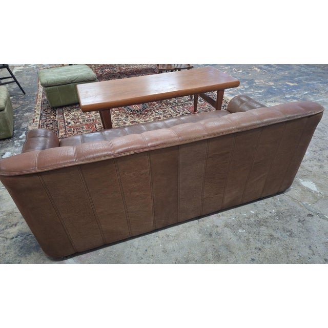 DS44 Three-Seater Sofa in Buffalo Leather from de Sede, 1970s For Sale - Image 4 of 12