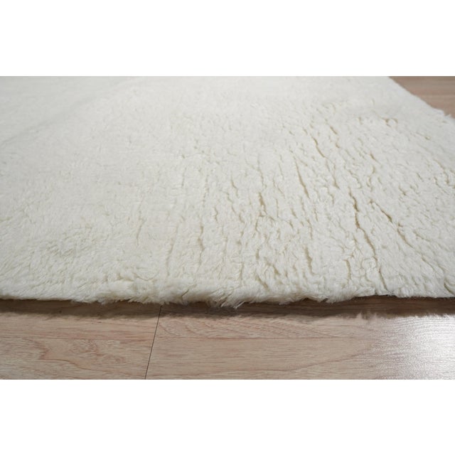 8x10 Willow Sarrah Ivory Solid Open Field Contemporary Handmade Wool Carpet Rug For Sale - Image 4 of 8