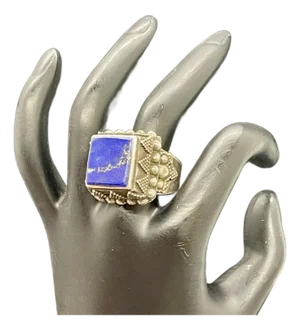Antique Yemen Sterling Silver Lapis Lazuli Tower Ring, Size 9.5. Antique Yemen Jewelry