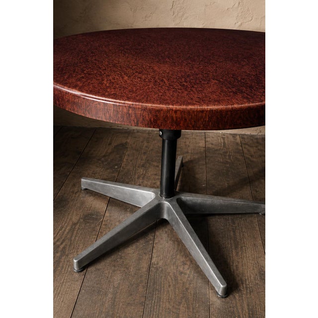 20th Century Modernist English Coffee Table in Bakelite and Metal, 1940s For Sale - Image 4 of 6