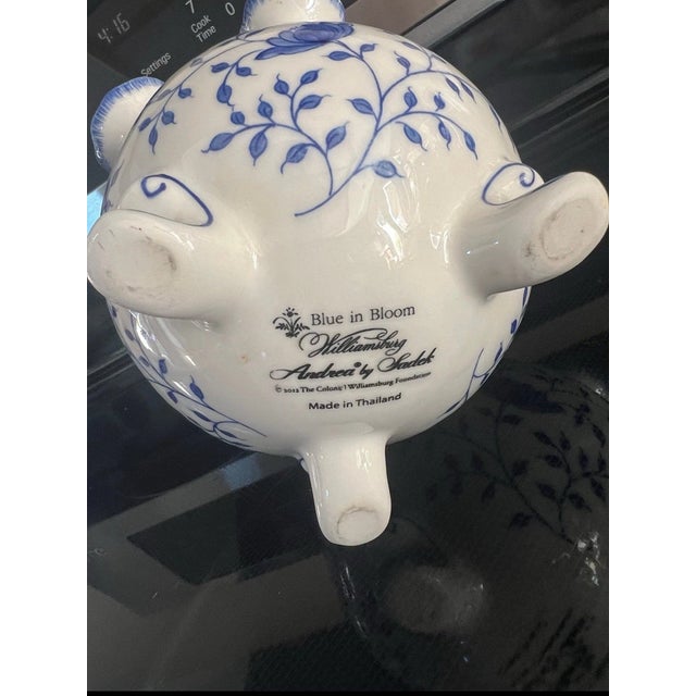 1990s Vintage Andrea by Sadek Blue in Bloom Williamsburg 7 Neck Blue and White Tulip Vase For Sale - Image 5 of 5