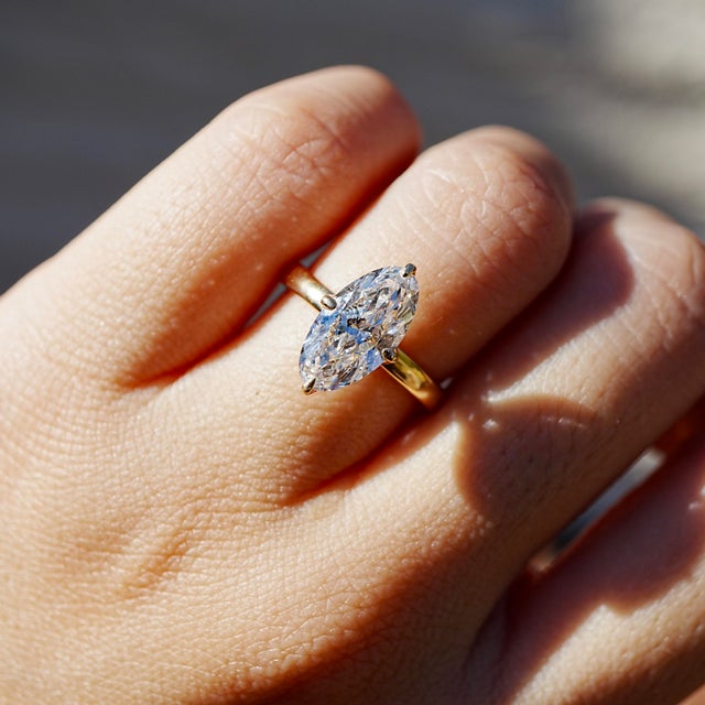 14K Solid Gold, Yellow Gold Lab Grown Diamond｜Moval Lab Grown Diamond Grade: E Color｜VS Clarity Lab Grown Diamond CTW:...