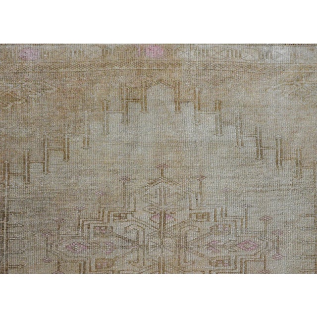 Mid 20th Century Turkish Oushak Runner For Sale In Chicago - Image 6 of 12