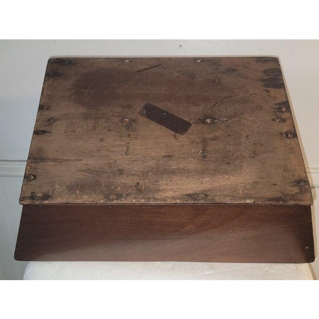 Early 19Thc Cutlery Box W/Dovetailed Construction. For Sale In Los Angeles - Image 6 of 6