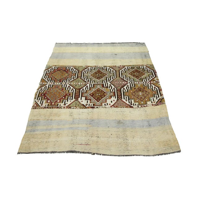 Decorative vintage handwoven kilim rug from Marash region of Turkey.Approximately 50-60 years old. In very good condition.