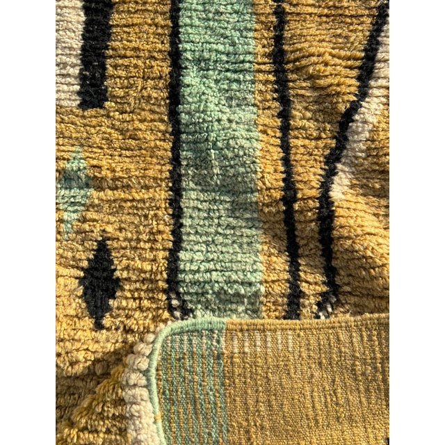 Modern Moroccan Berber Rug in Wool, 1990 For Sale - Image 10 of 11