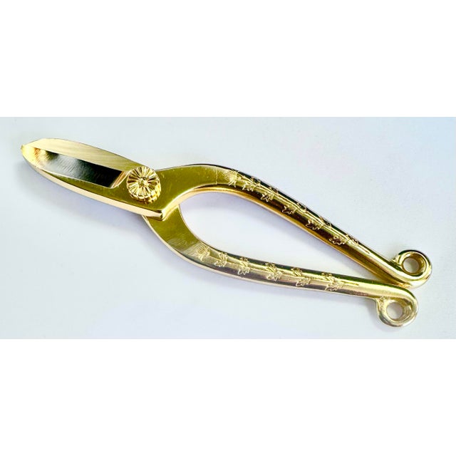 Japanese 24k Gold Plated Bonsai Ikebana Gardening Metal Scissors Kenzan Wood Box Tea Ceremony For Sale In Los Angeles - Image 6 of 14