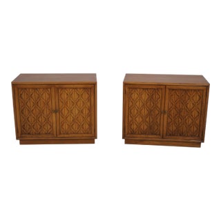 Pair Drexel Heritage Modern Design Nightstands For Sale