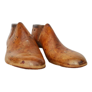 Vintage Wooden Shoe Stays, U S Navy 1938 - A Pair of 2