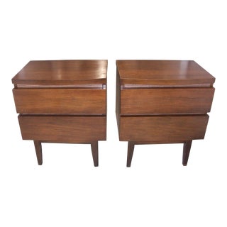 Mid-Century American of Martinsville Style Nightstands - Set of 2 For Sale