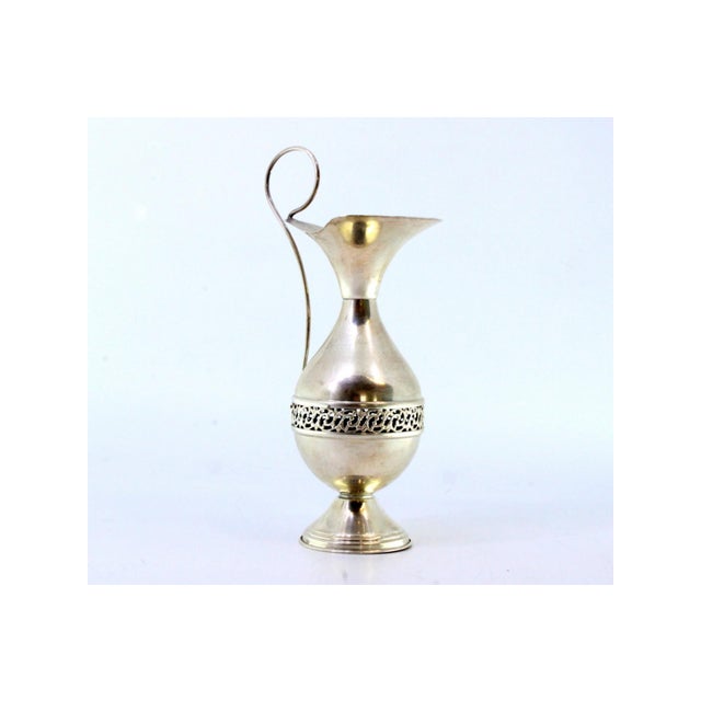 Metal Small Vase in Plain Silver For Sale - Image 7 of 9