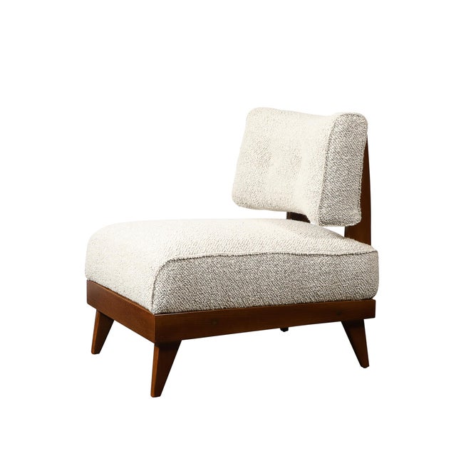 Mid-Century Modernist Sculptural Oak Lounge Chairs in Off White Boucle For Sale In New York - Image 6 of 17